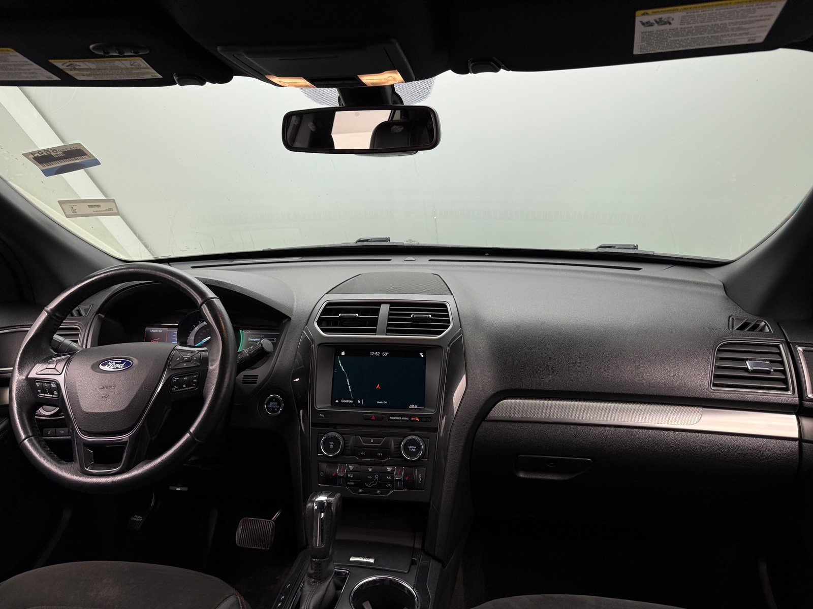 Thumbnail: 2018 Ford Explorer - 3