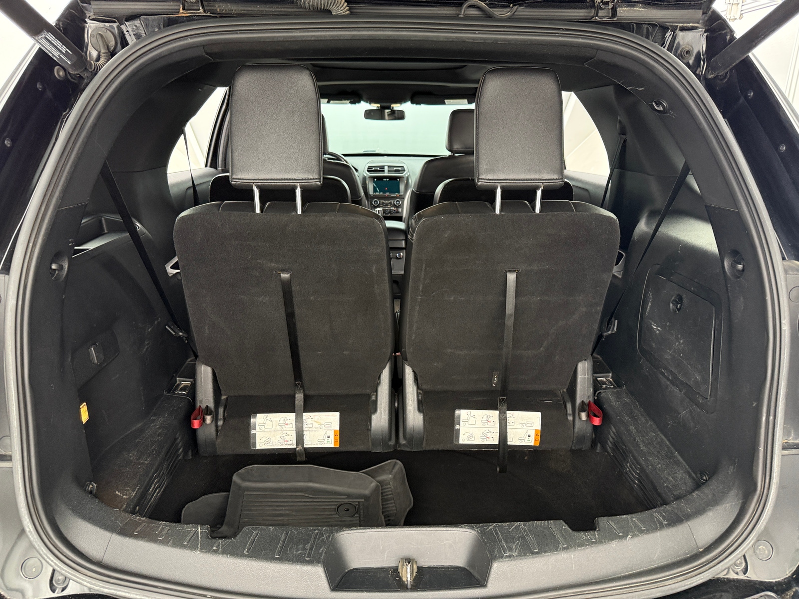 Thumbnail: 2018 Ford Explorer - 7