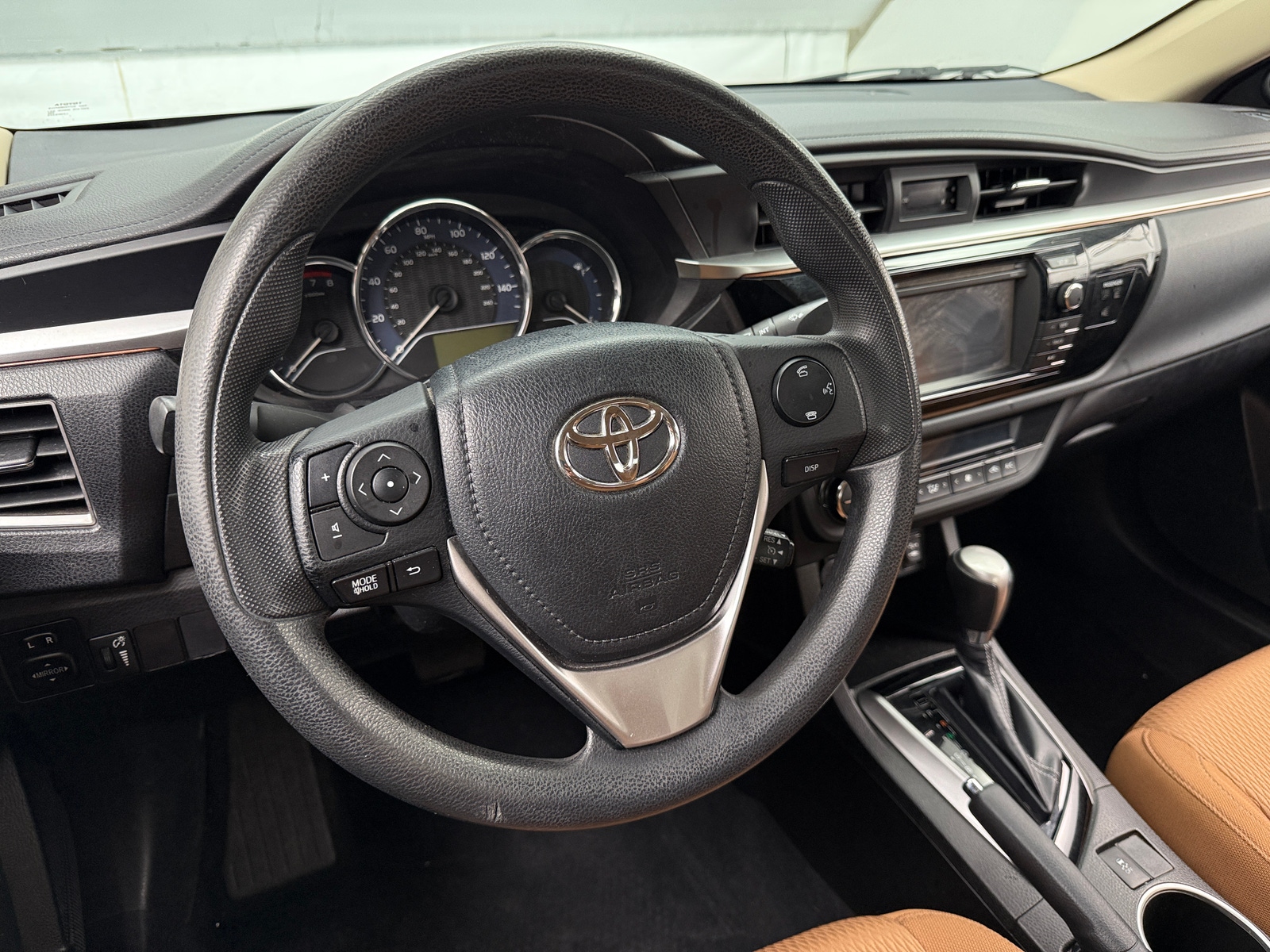 Thumbnail: 2014 Toyota Corolla - 5