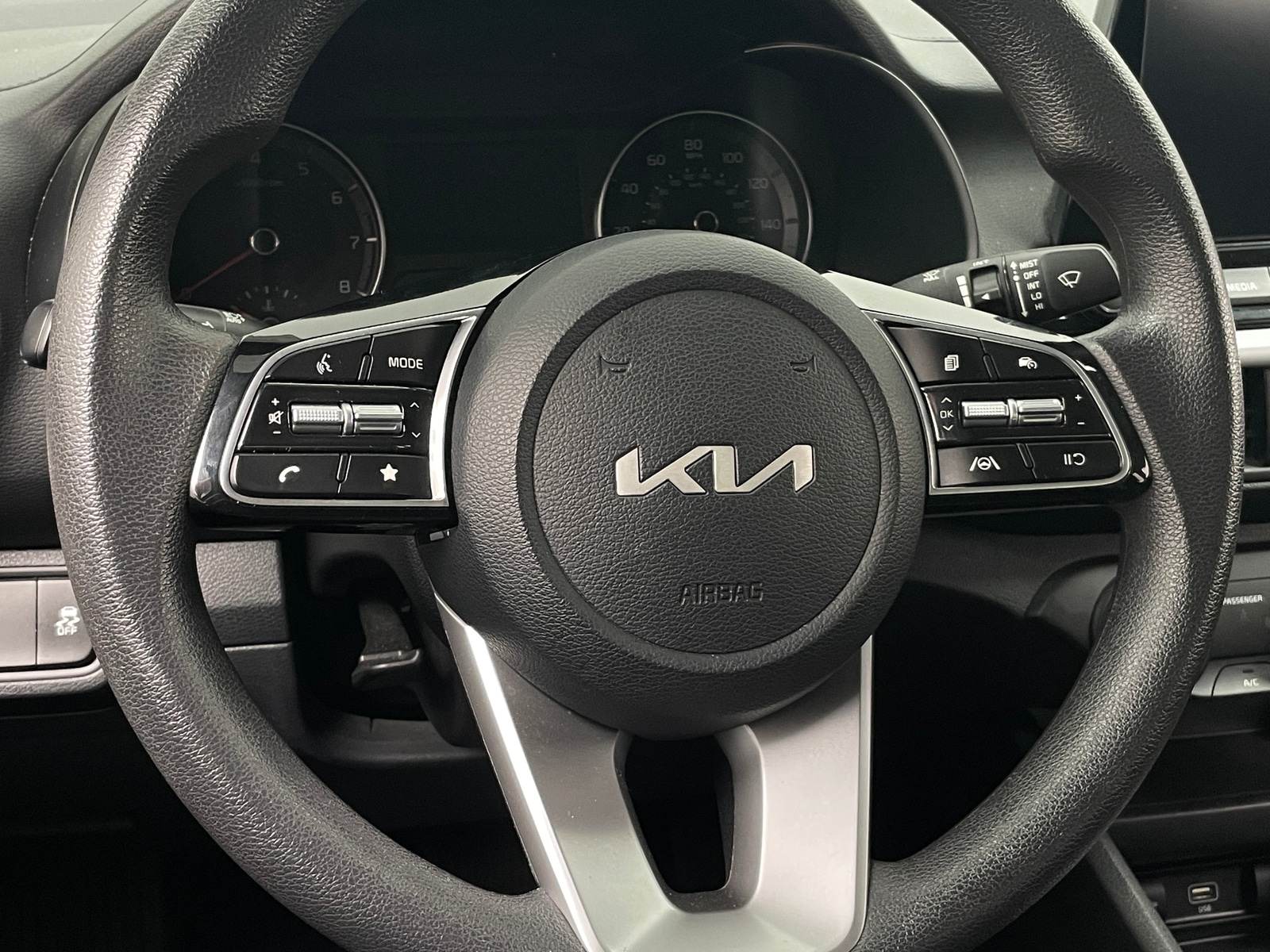 Thumbnail: 2024 Kia Forte - 5