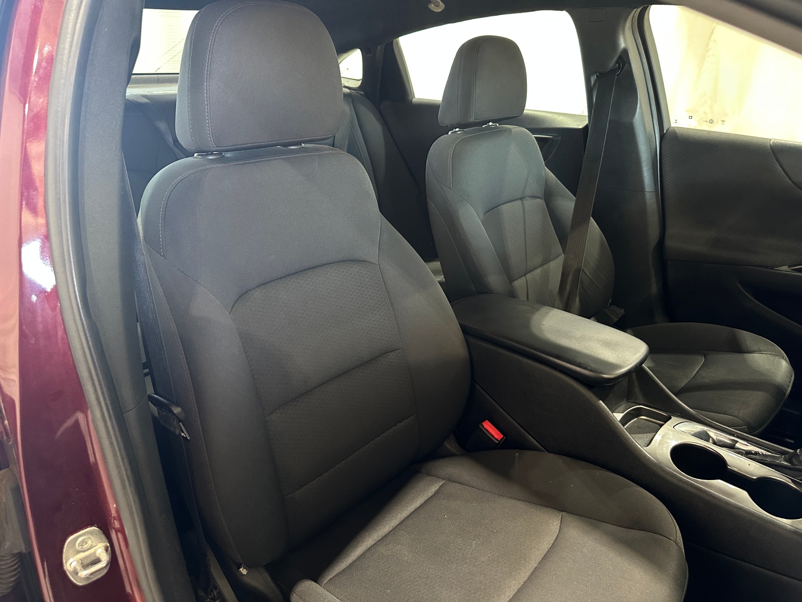 Thumbnail: 2016 Chevrolet Malibu - 2