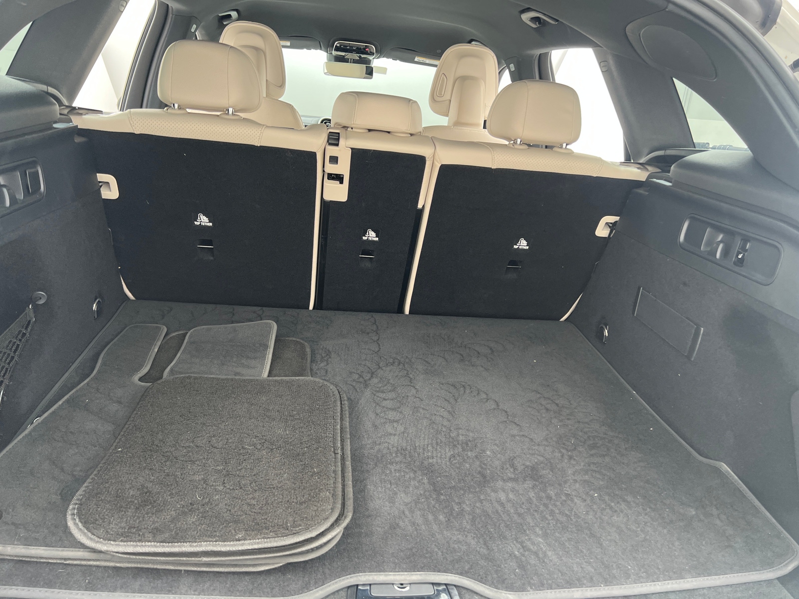 Thumbnail: 2023 Mercedes-Benz GLC - 6