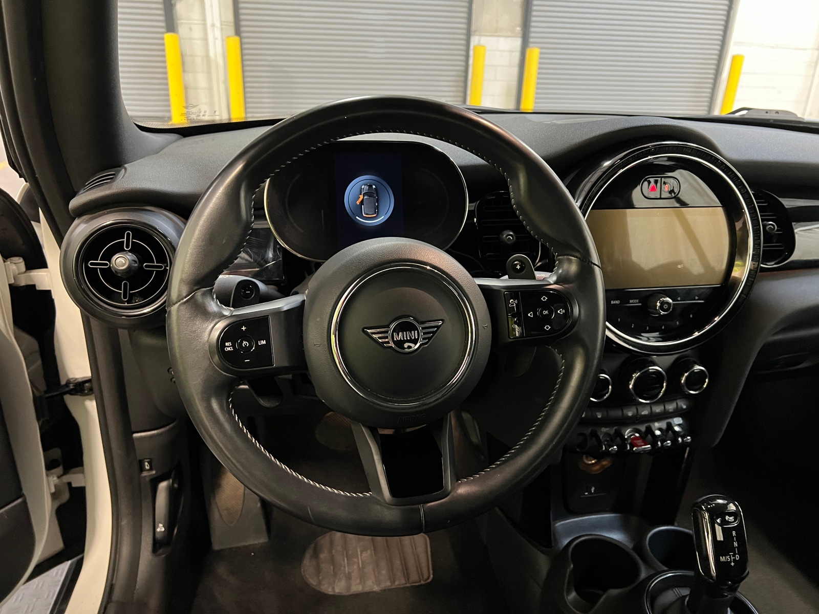 Thumbnail: 2024 MINI Cooper Convertible - 4