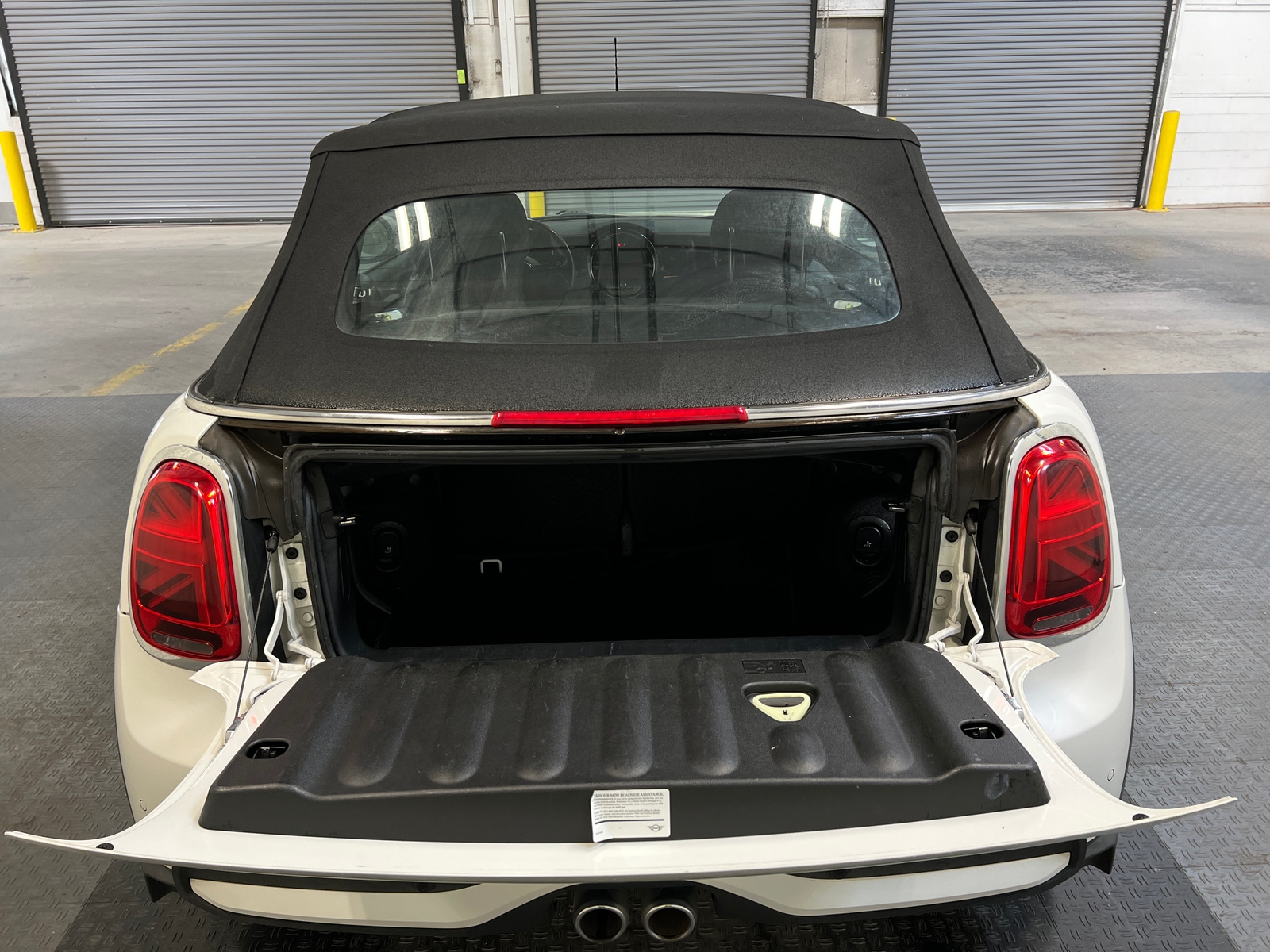 Thumbnail: 2024 MINI Cooper Convertible - 6