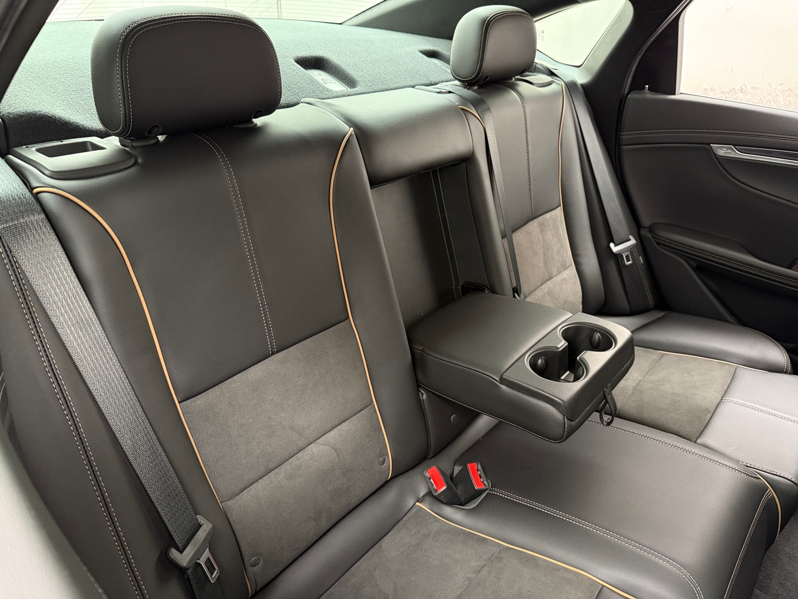 Thumbnail: 2015 Chevrolet Impala - 5