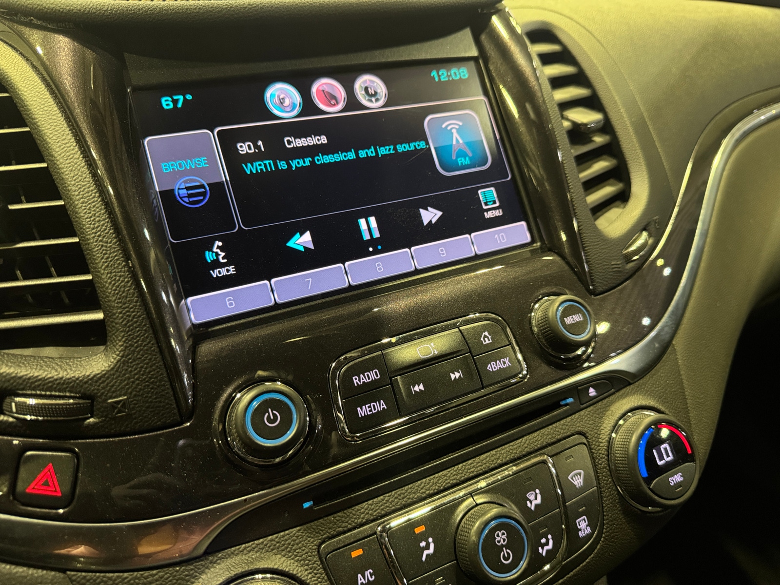 Thumbnail: 2015 Chevrolet Impala - 3