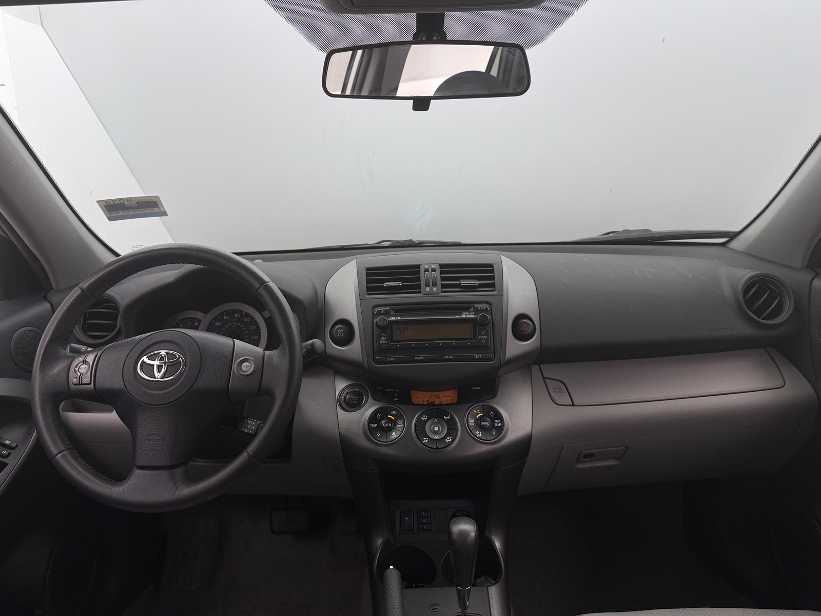 Thumbnail: 2012 Toyota RAV4 - 3