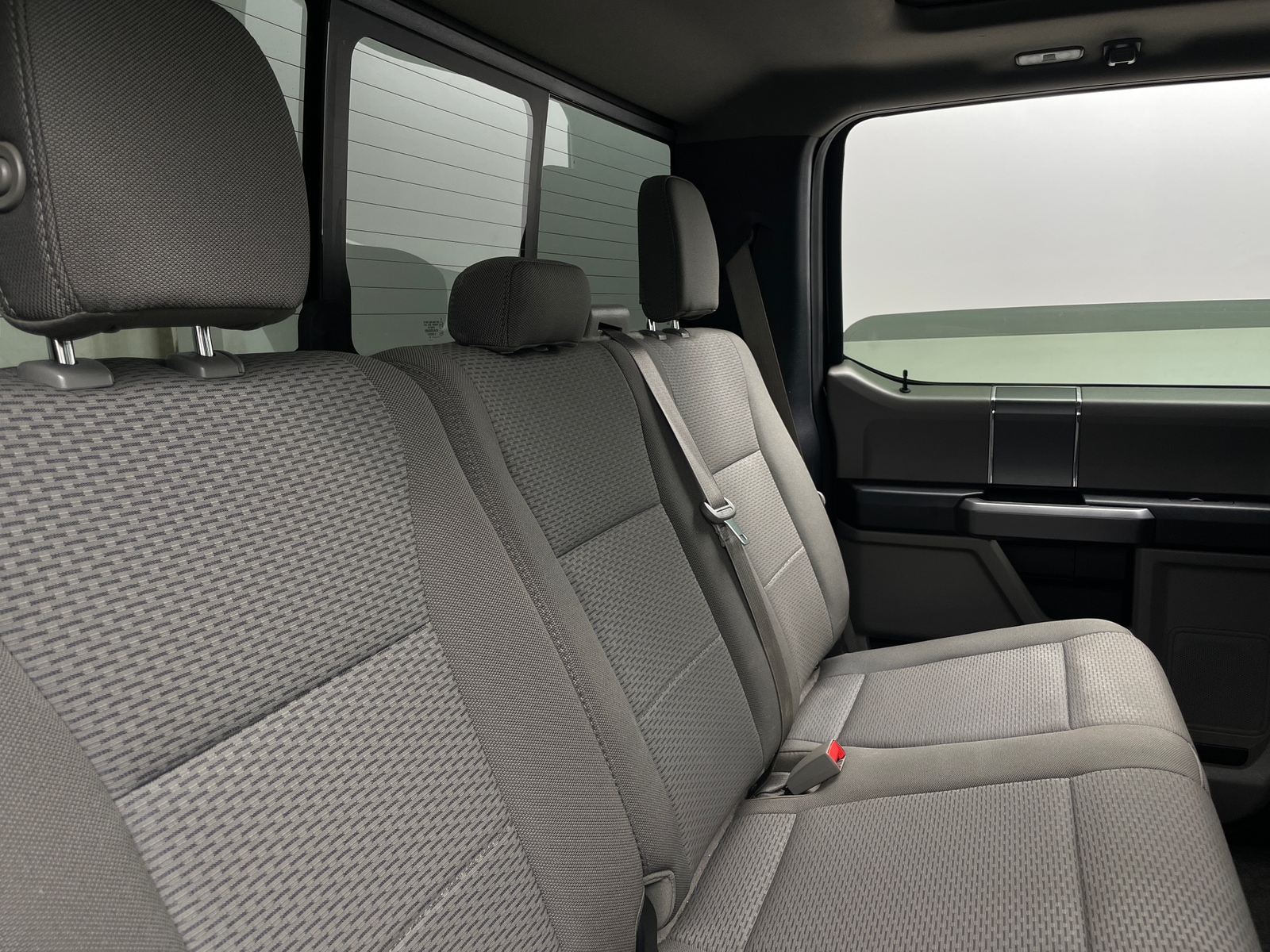 Thumbnail: 2019 Ford Econoline - 6