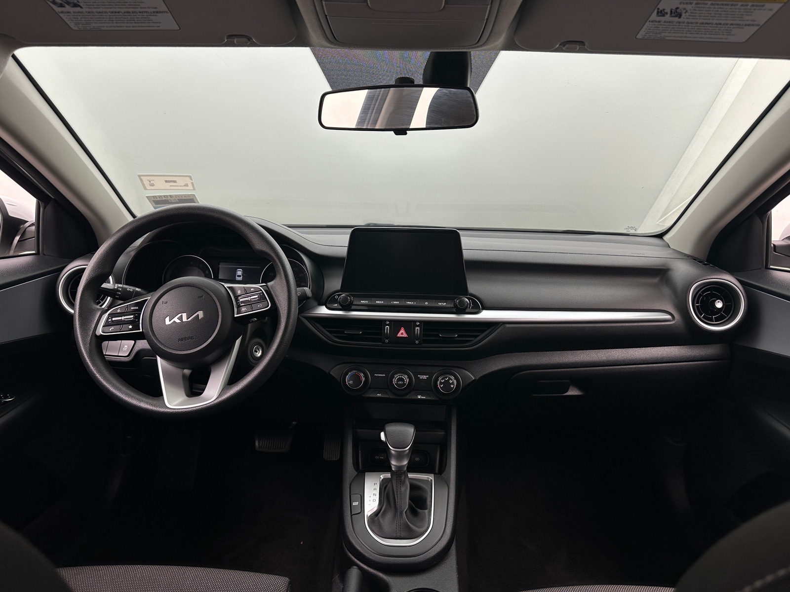 Thumbnail: 2024 Kia Forte - 3