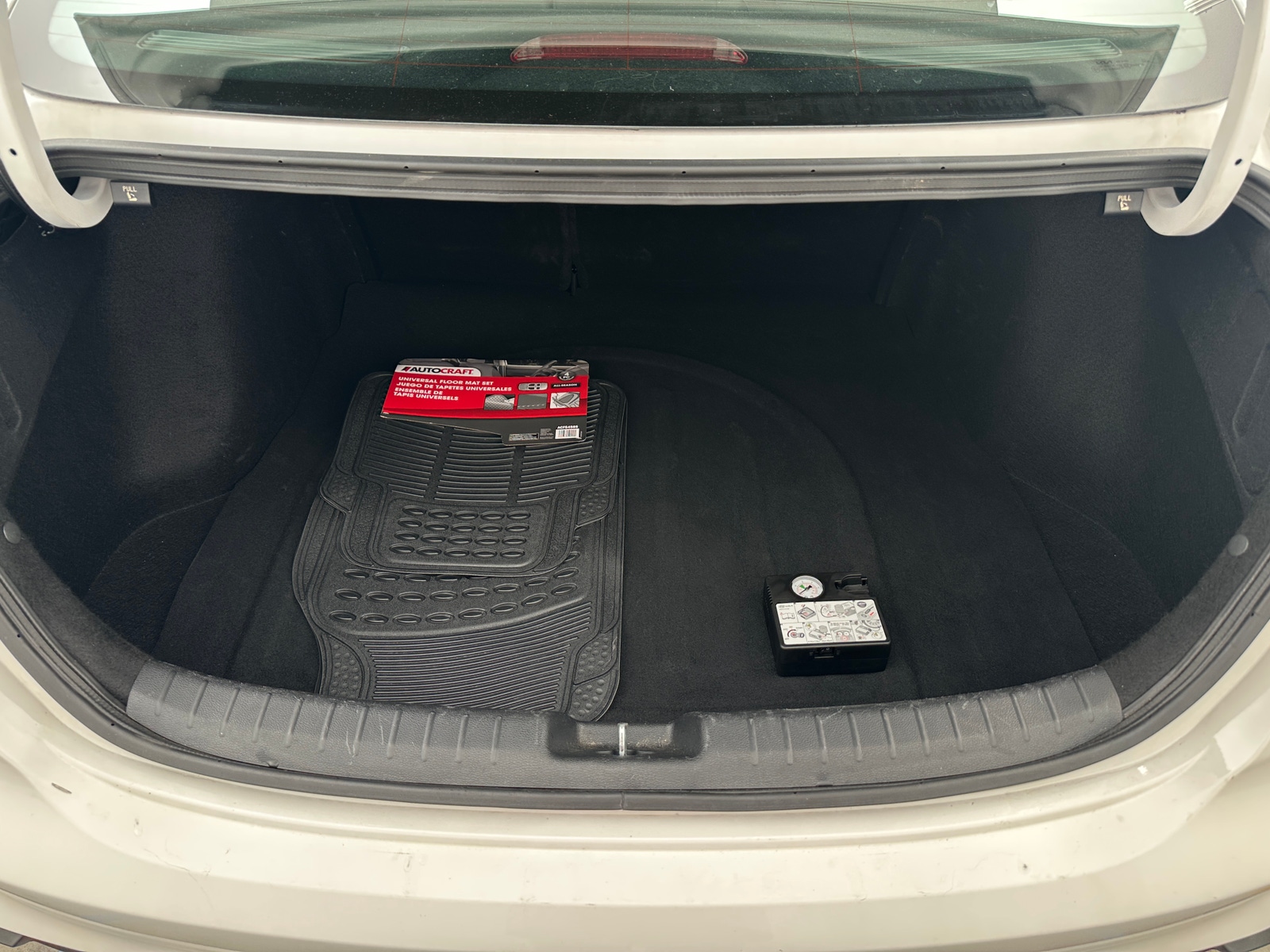 Thumbnail: 2024 Kia Forte - 7