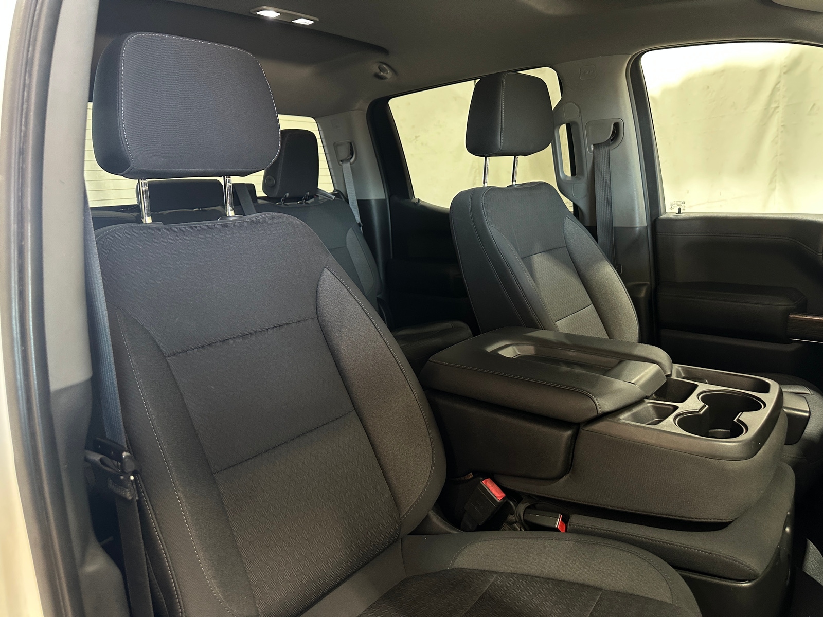 Thumbnail: 2020 Chevrolet Silverado 1500 - 2