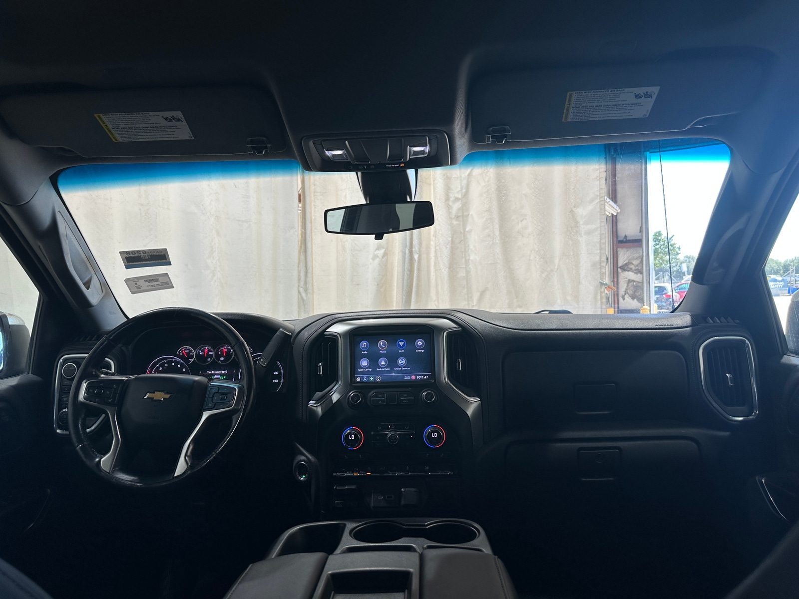 Thumbnail: 2020 Chevrolet Silverado 1500 - 3