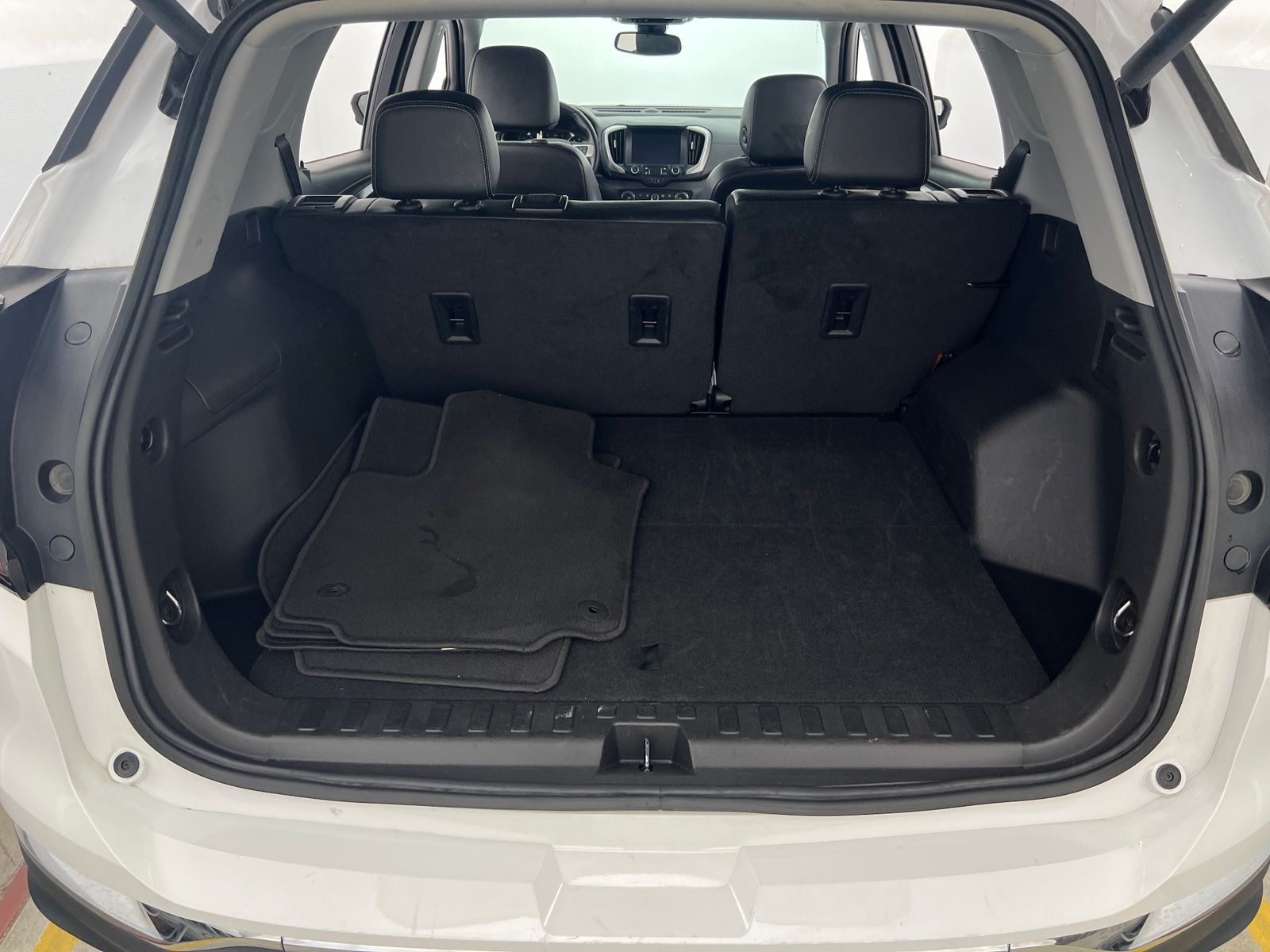 Thumbnail: 2024 GMC Terrain - 6