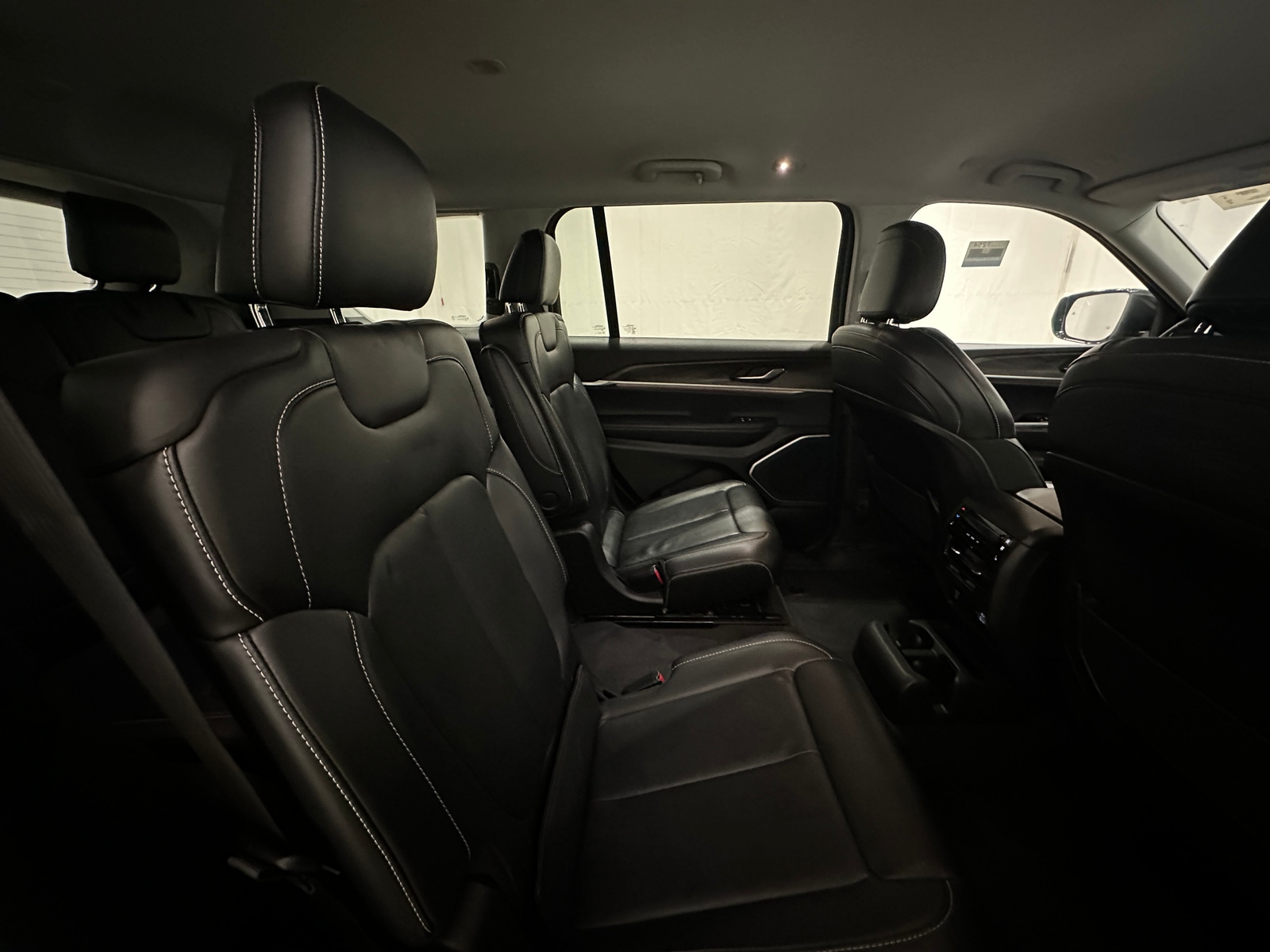 Thumbnail: 2021 Jeep Grand Cherokee L - 5