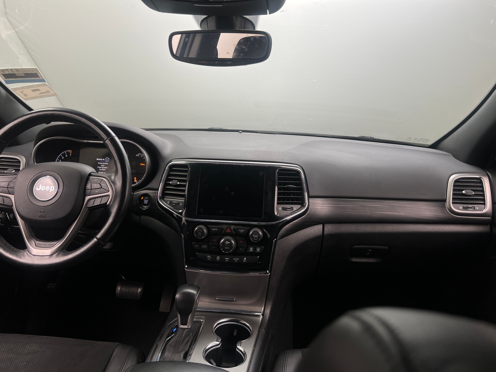 Thumbnail: 2020 Jeep Grand Cherokee - 3