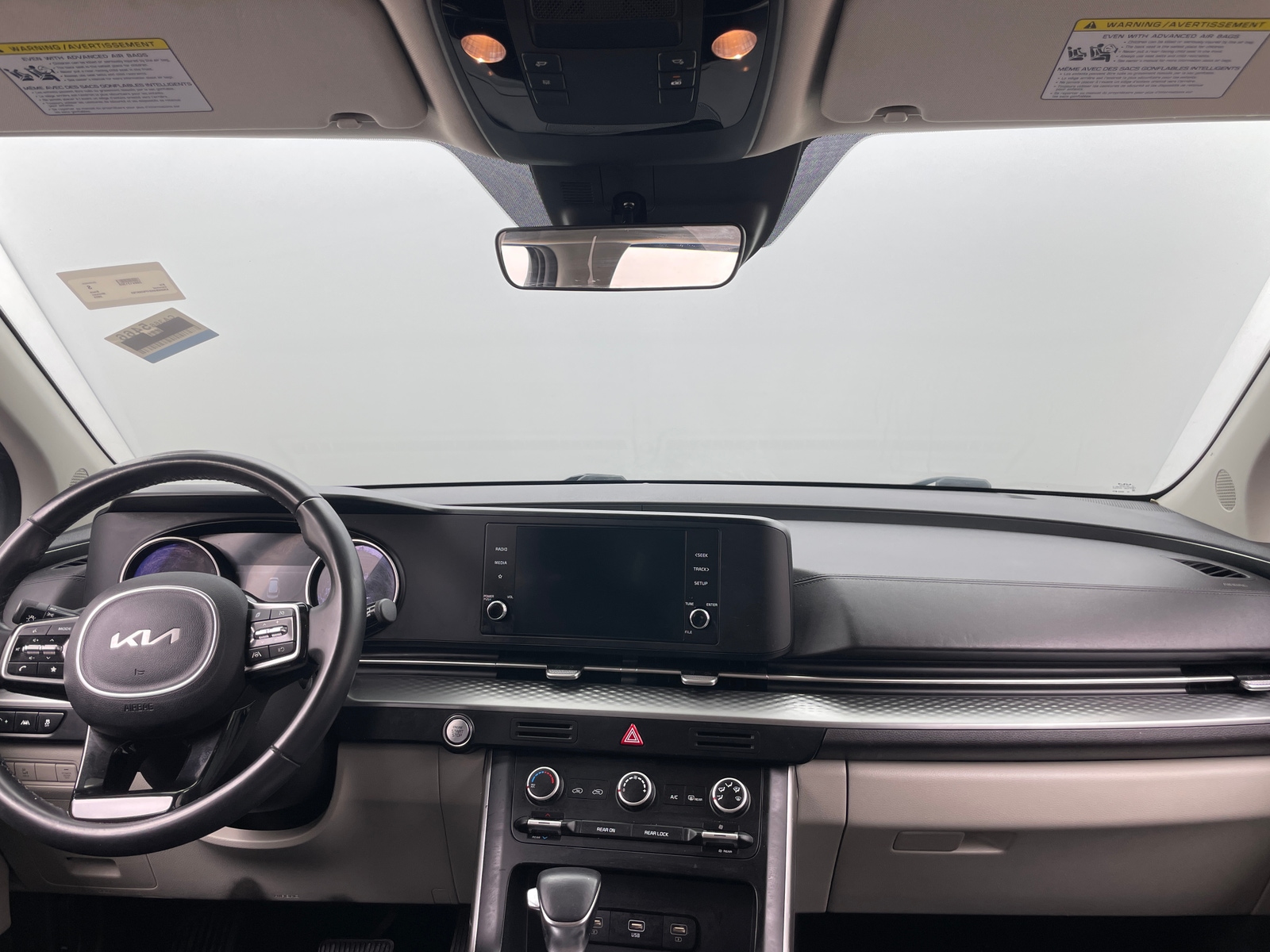 Thumbnail: 2023 Kia Carnival - 2