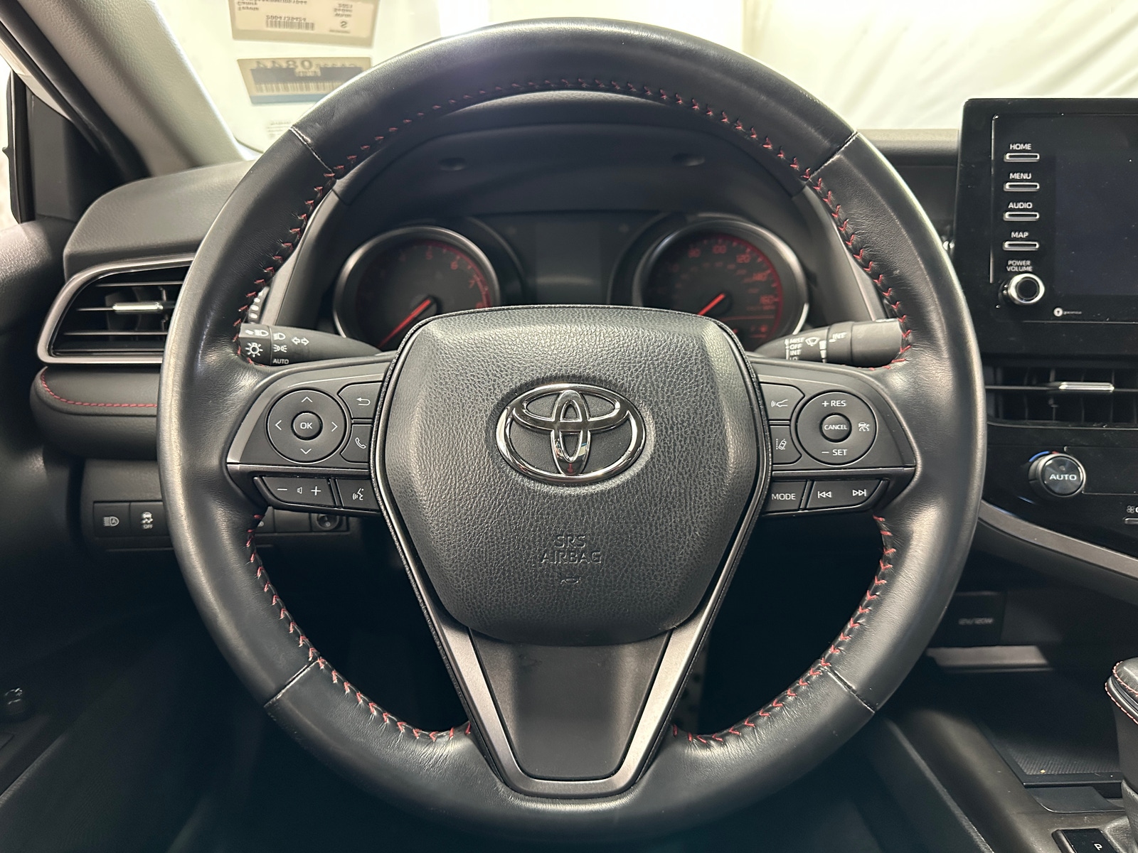 Thumbnail: 2021 Toyota Camry - 5