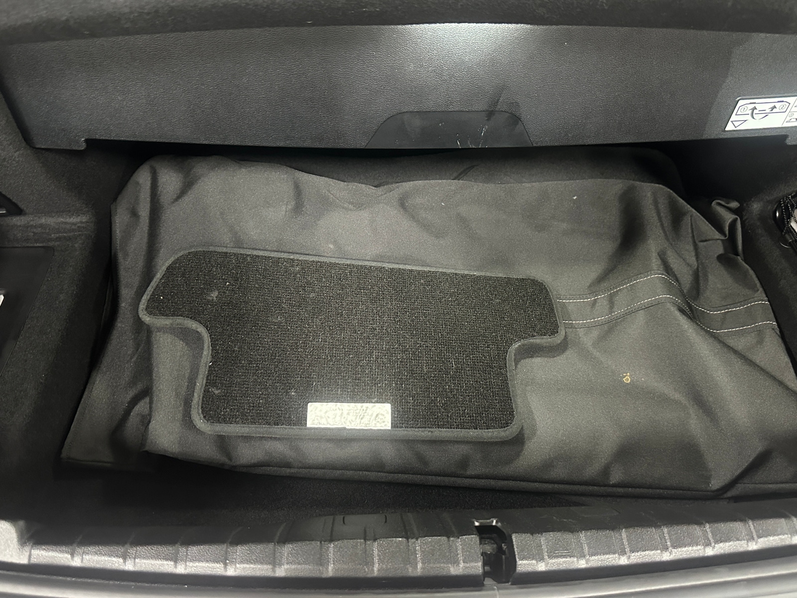 Thumbnail: 2021 BMW 8 Series - 6