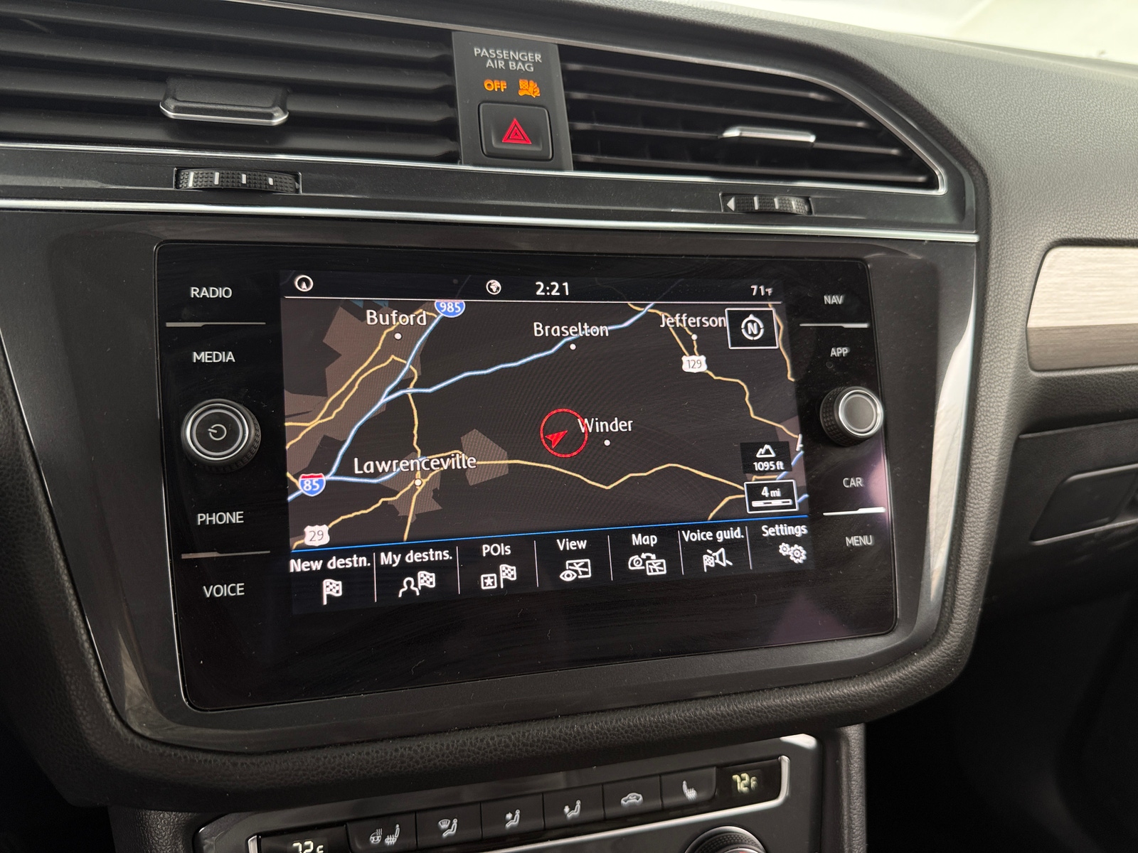 Thumbnail: 2020 Volkswagen Tiguan - 3