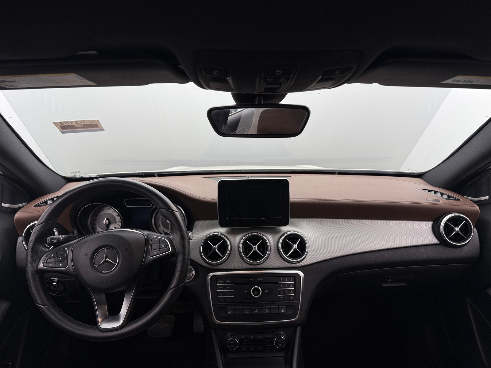 Thumbnail: 2017 Mercedes-Benz GLA - 2
