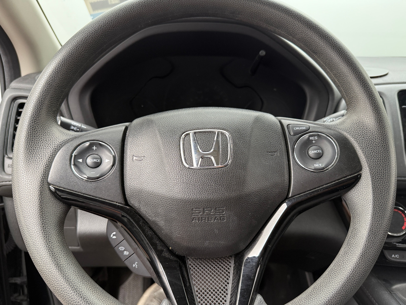Thumbnail: 2019 Honda HR-V - 5