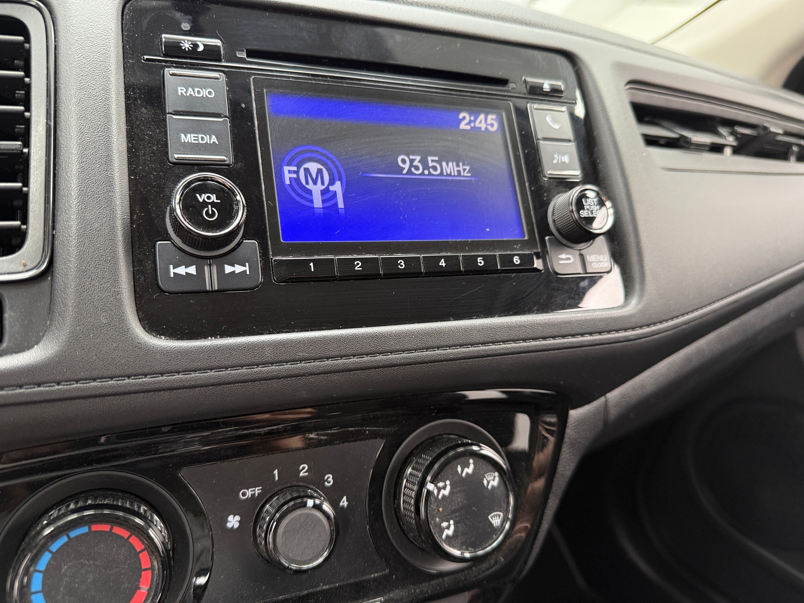Thumbnail: 2019 Honda HR-V - 4