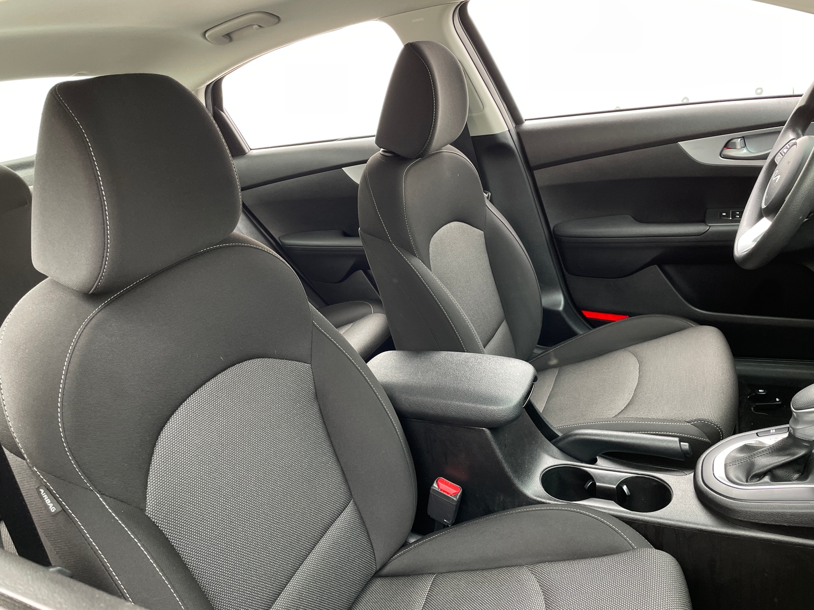 Thumbnail: 2023 Kia Forte - 2