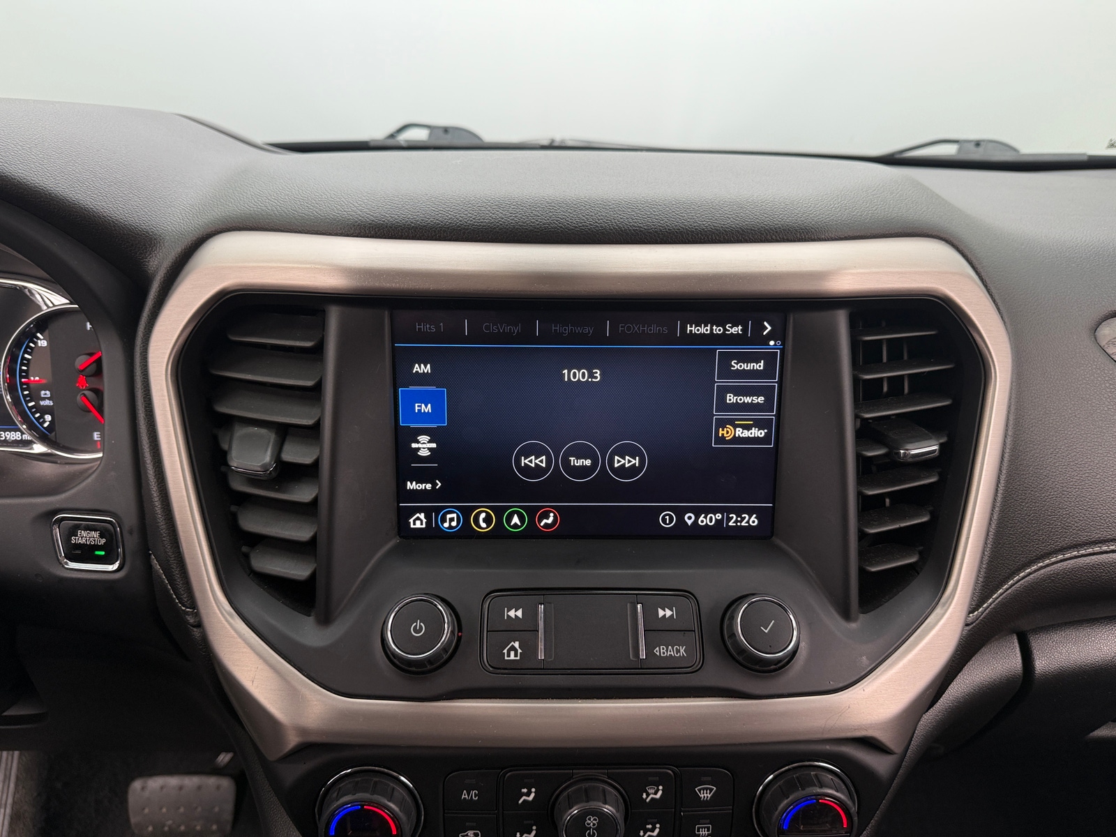 Thumbnail: 2020 GMC Acadia - 3