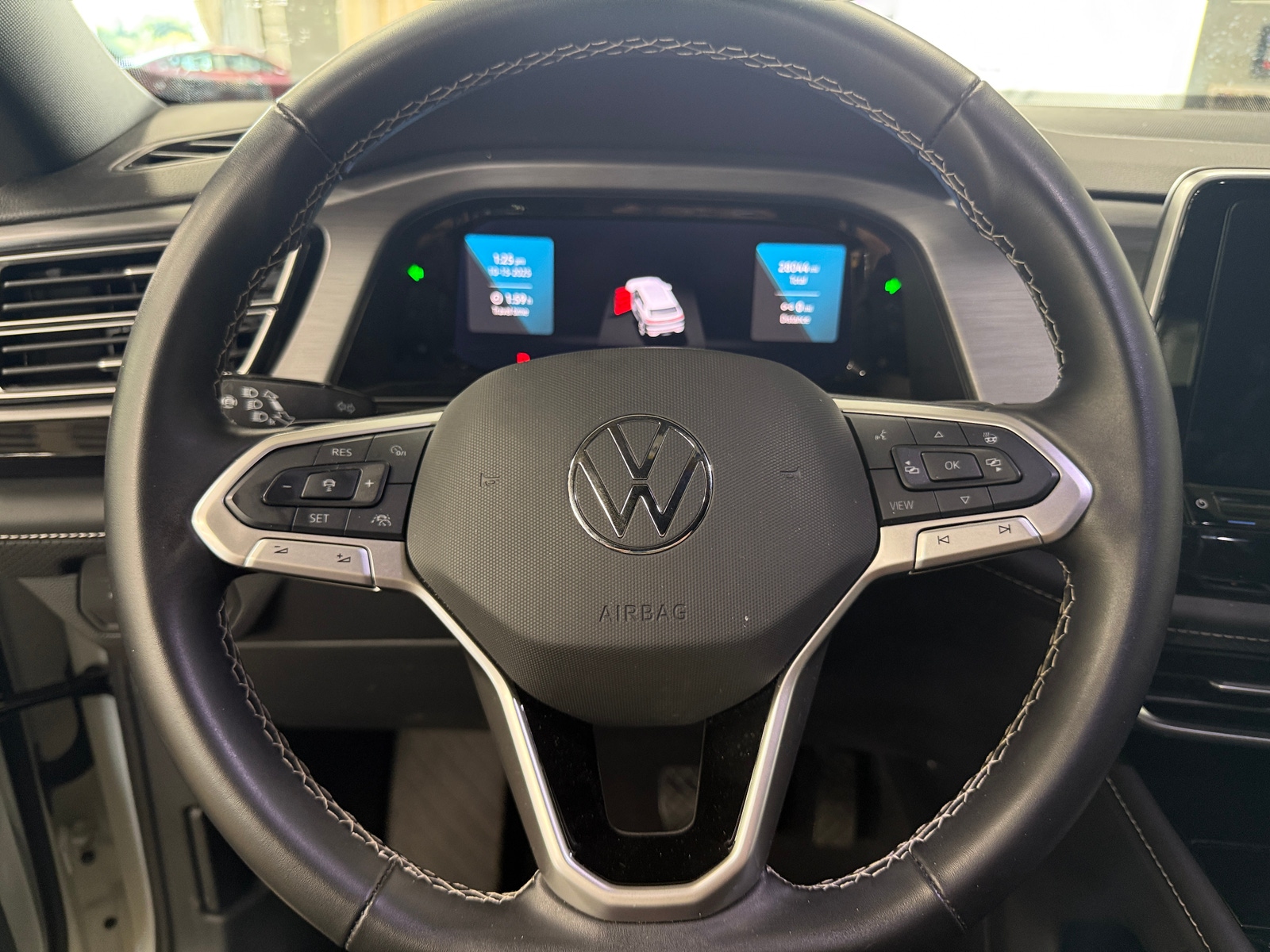 Thumbnail: 2025 Volkswagen Atlas - 4