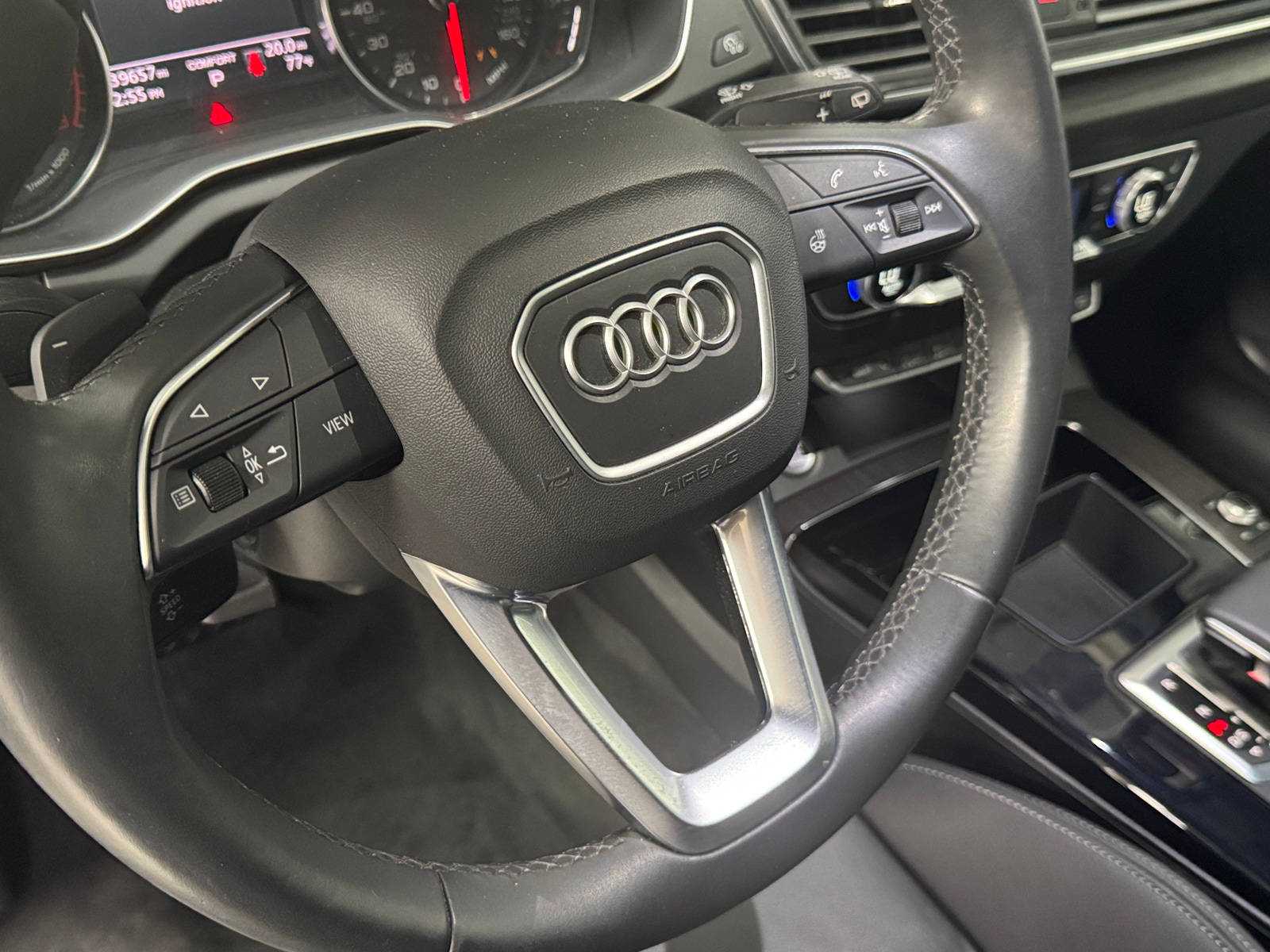 Thumbnail: 2022 Audi Q5 - 4