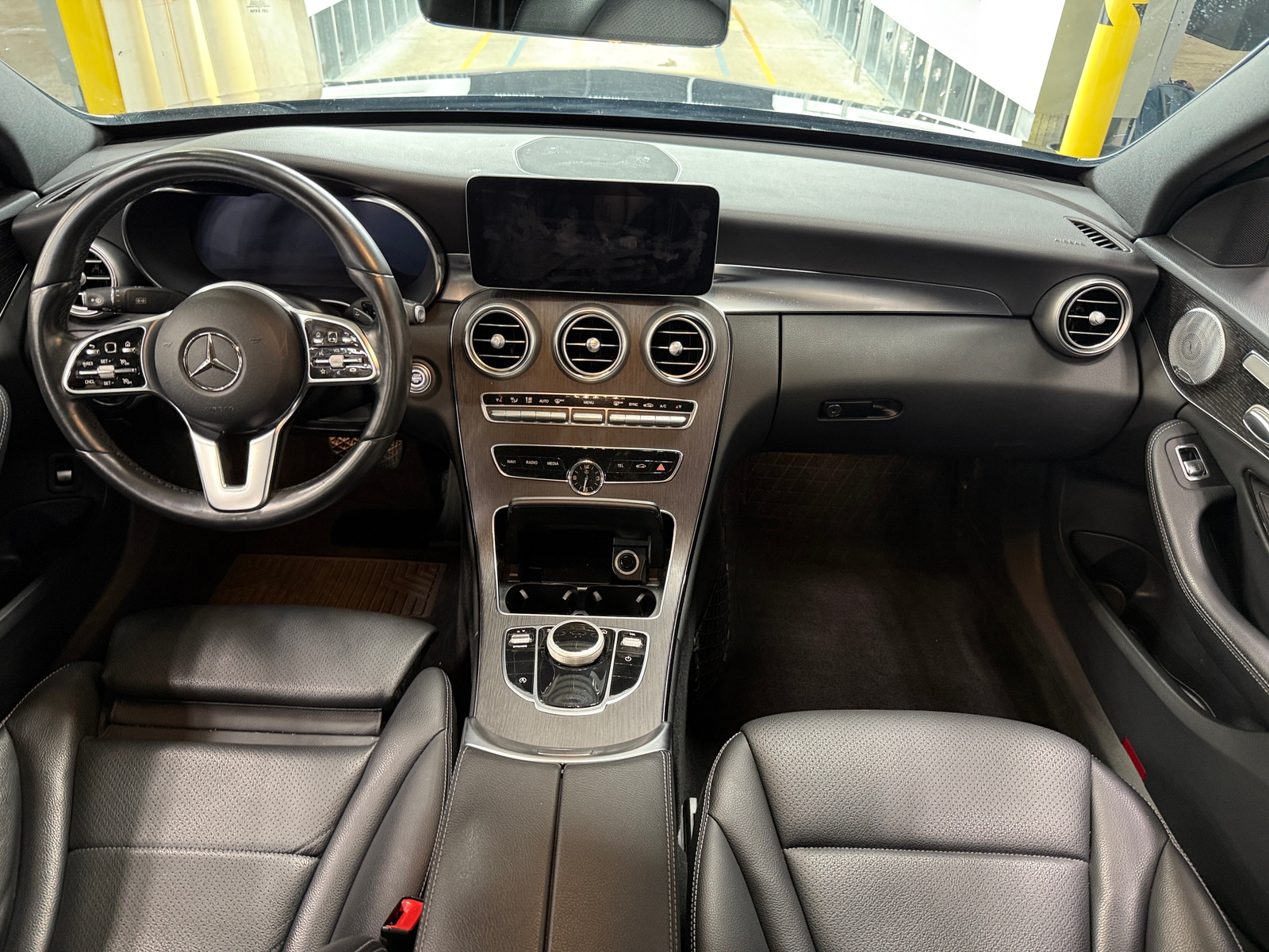 Thumbnail: 2021 Mercedes-Benz C-Class - 2