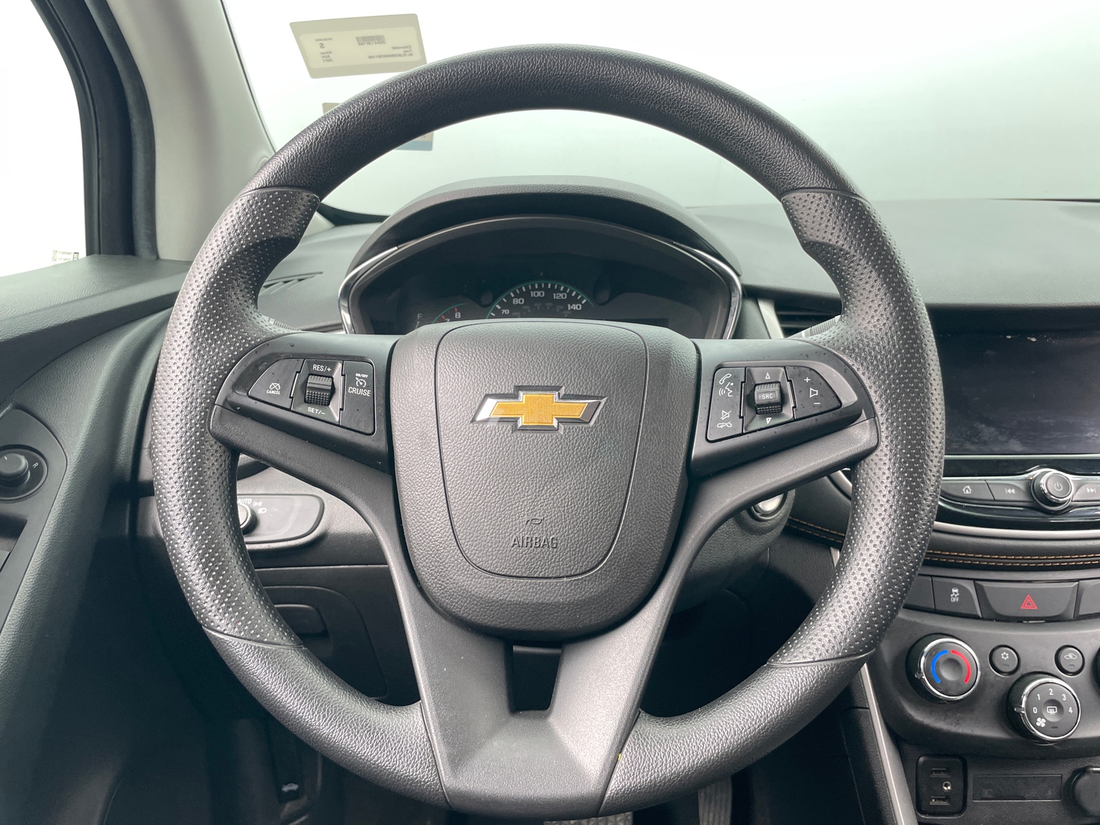 Thumbnail: 2021 Chevrolet Trax - 5