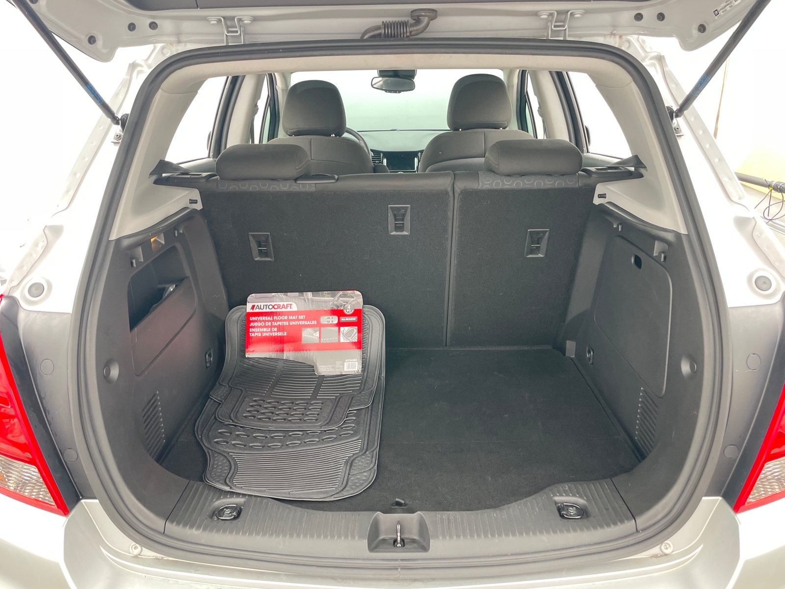 Thumbnail: 2021 Chevrolet Trax - 7
