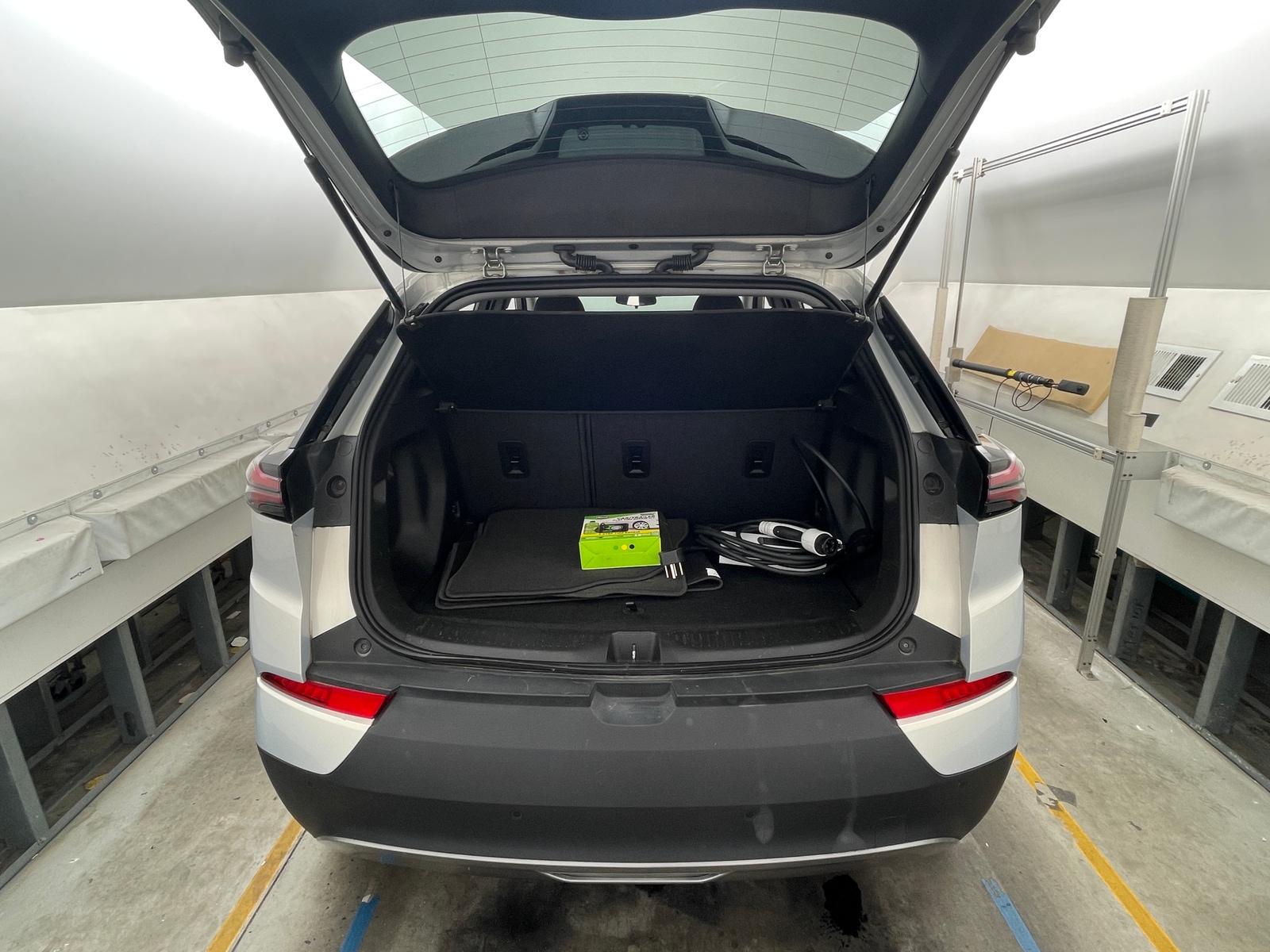 Thumbnail: 2023 Chevrolet Bolt EUV - 7