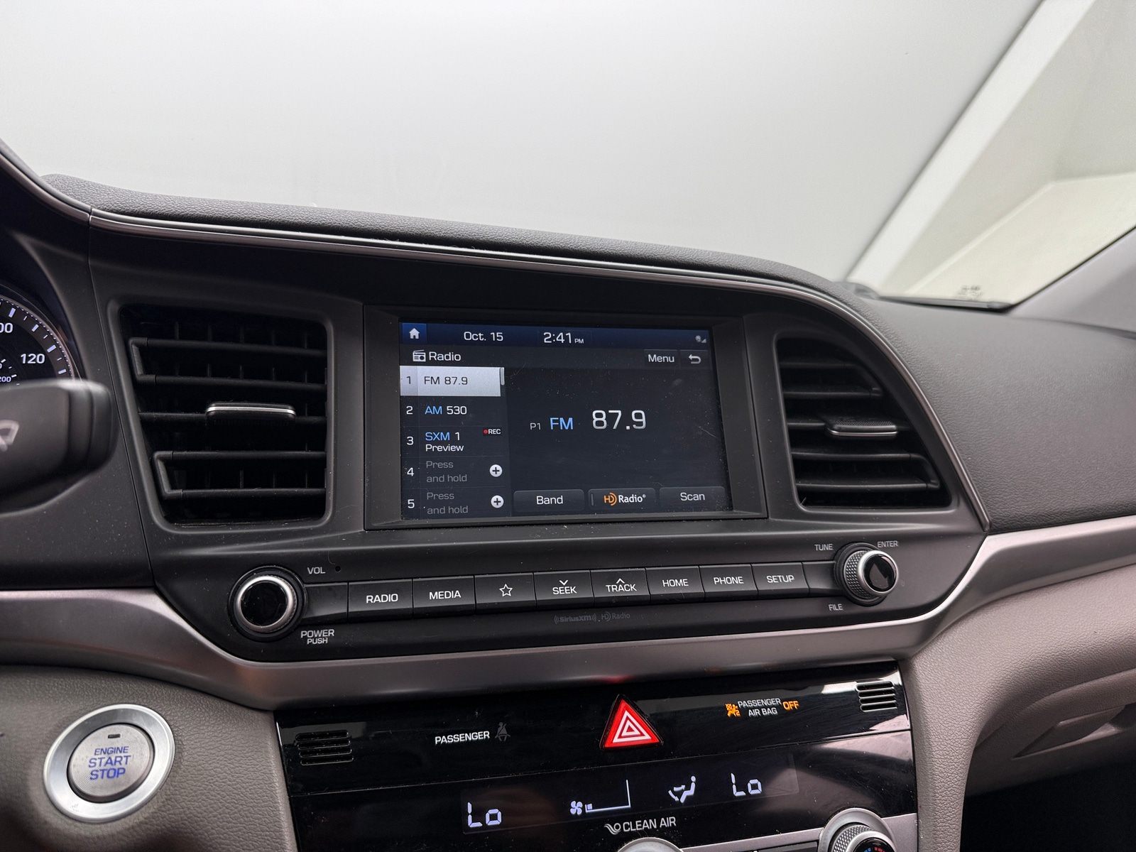 Thumbnail: 2020 Hyundai Elantra - 4