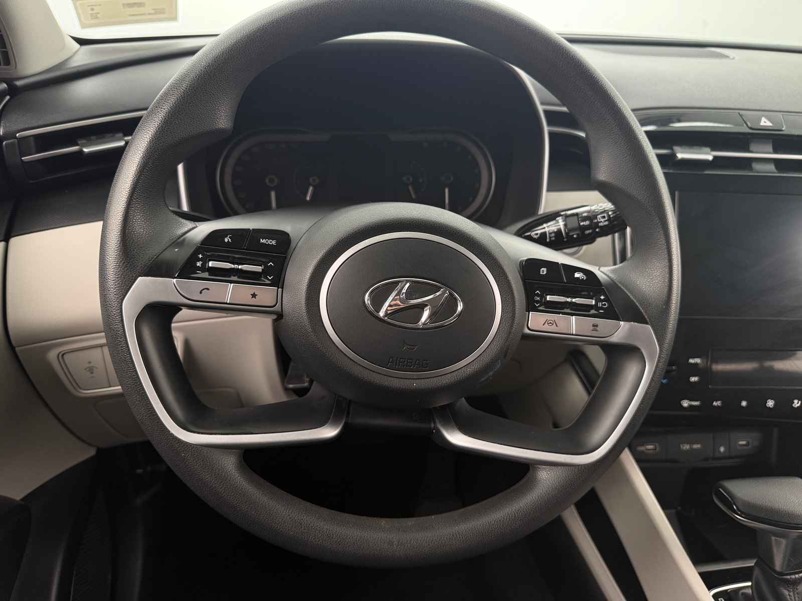 Thumbnail: 2024 Hyundai Tucson - 5