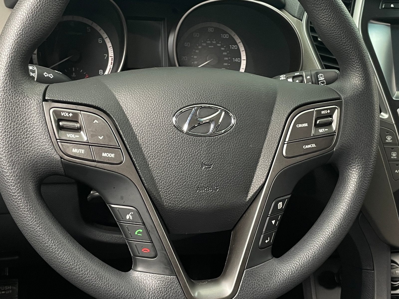 Thumbnail: 2017 Hyundai Santa Fe - 5