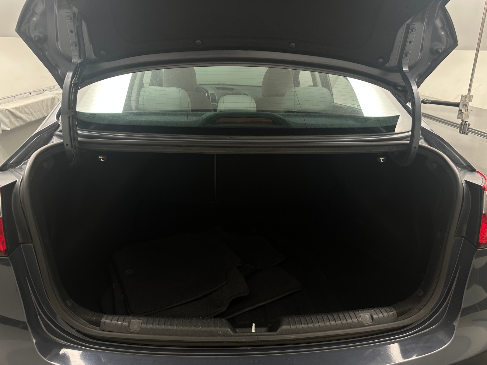 Thumbnail: 2016 Kia Forte - 7