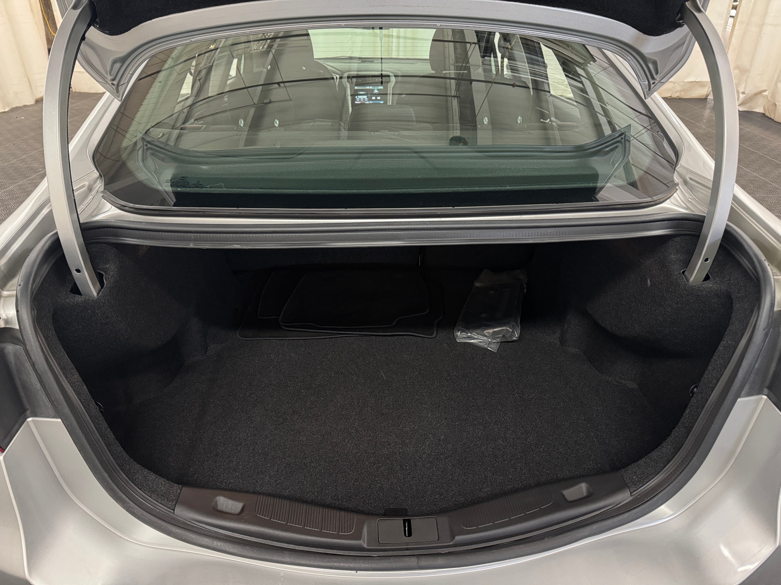 Thumbnail: 2016 Ford Fusion - 7