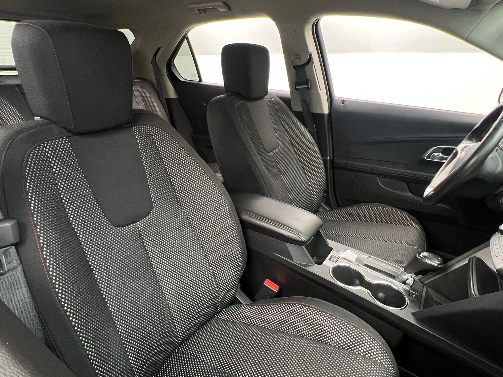 Thumbnail: 2017 Chevrolet Equinox - 2