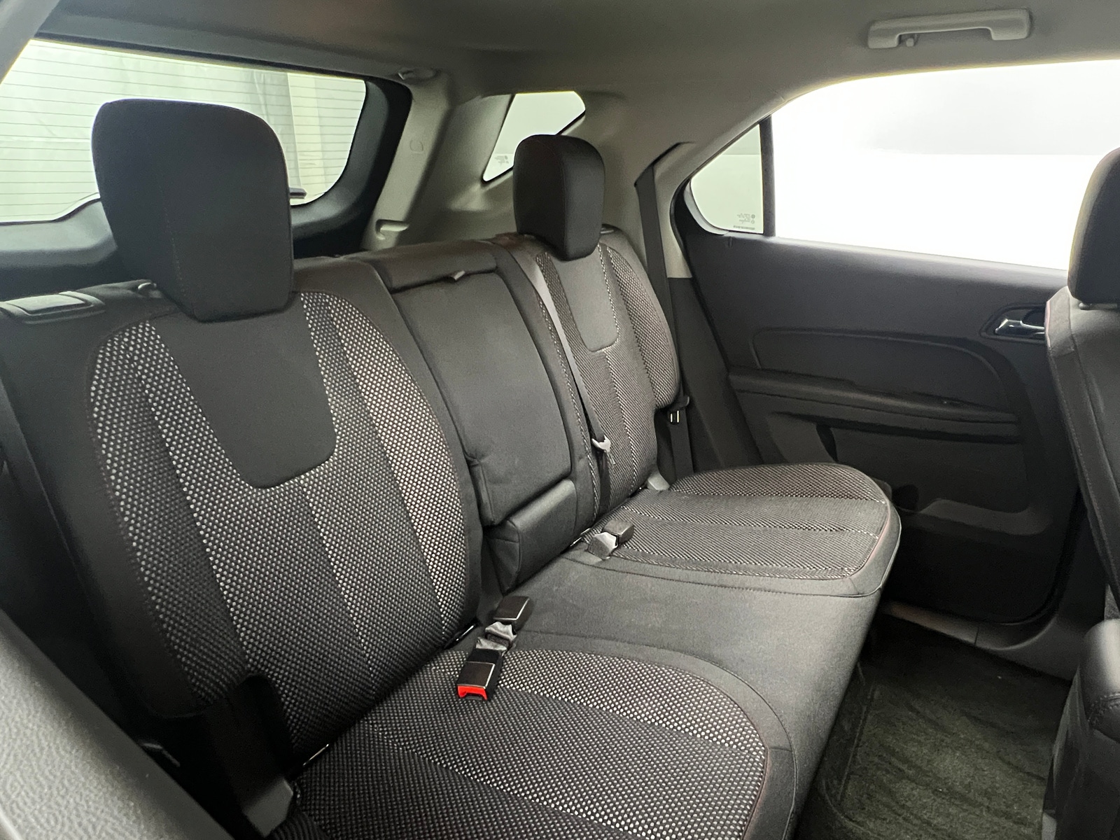 Thumbnail: 2017 Chevrolet Equinox - 6