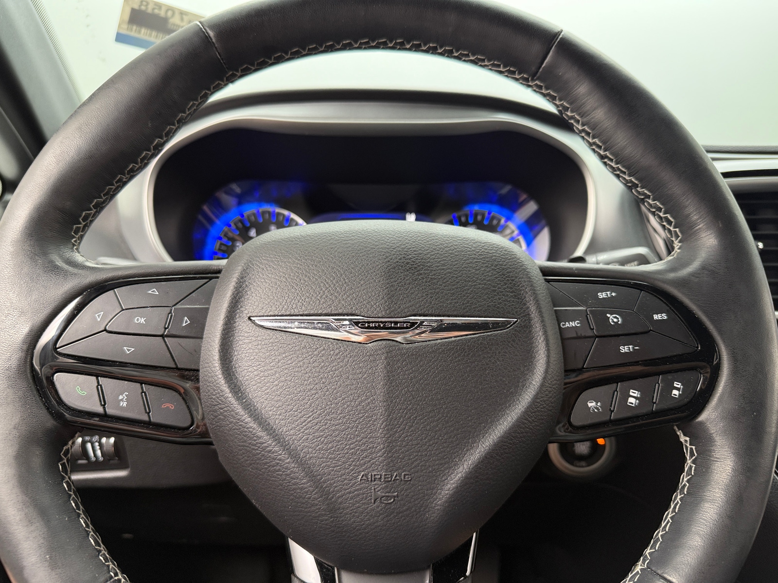 Thumbnail: 2020 Chrysler Pacifica - 5