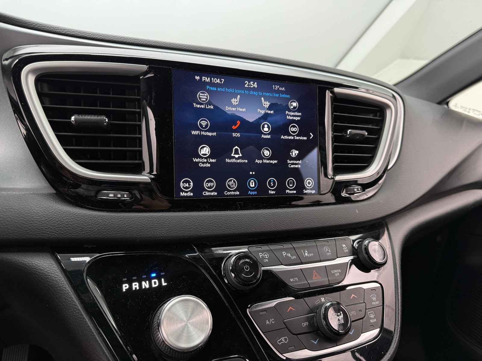 Thumbnail: 2020 Chrysler Pacifica - 4