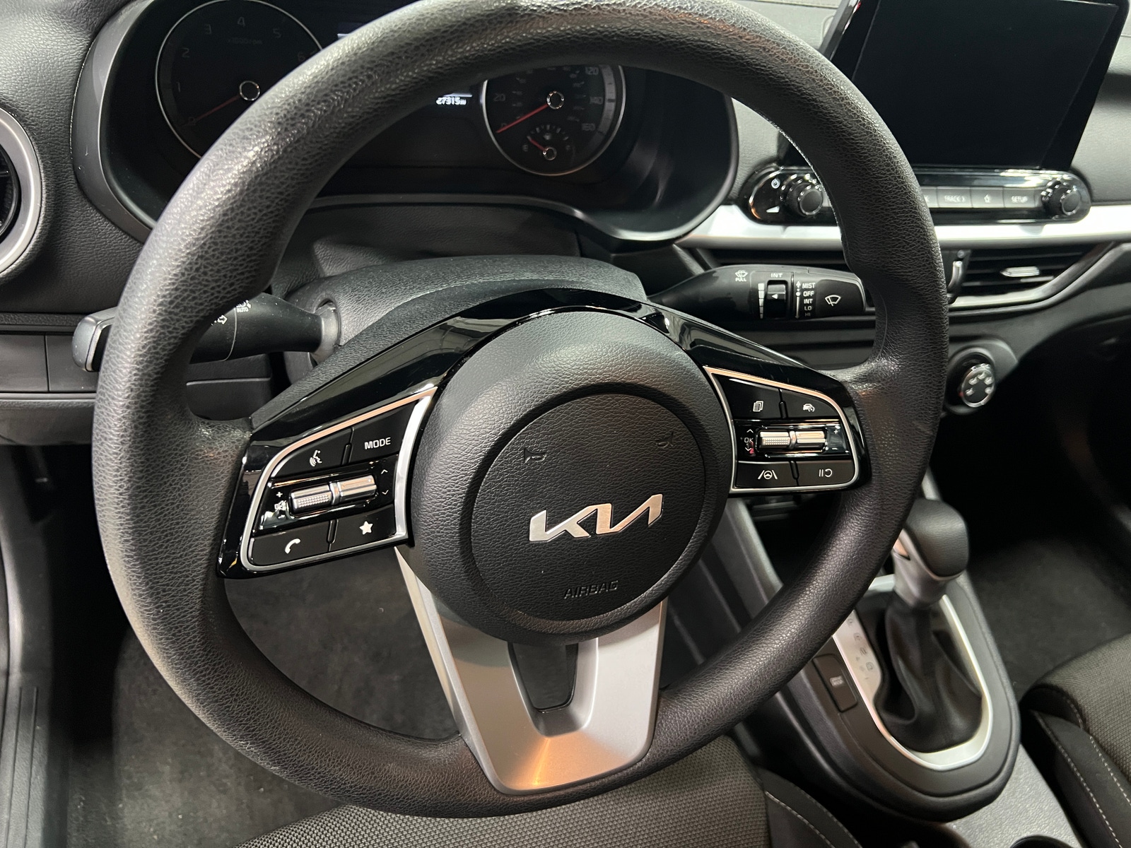 Thumbnail: 2024 Kia Forte - 5