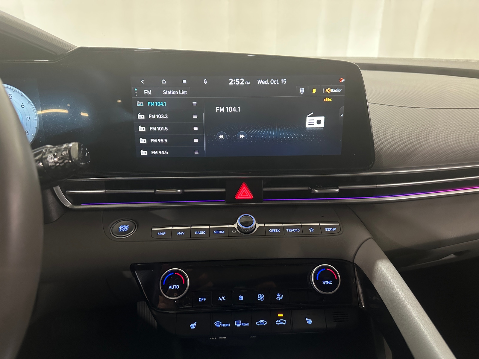 Thumbnail: 2024 Hyundai Elantra - 4