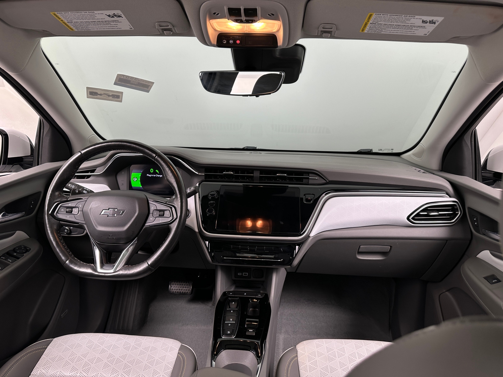 Thumbnail: 2022 Chevrolet Bolt EUV - 3