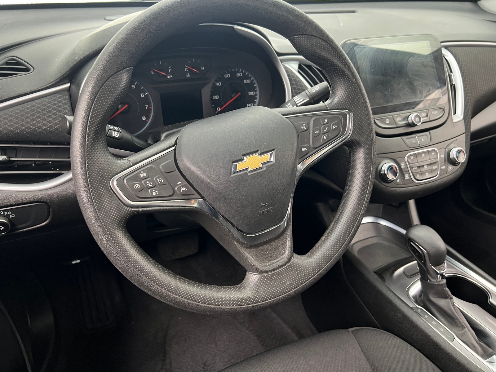 Thumbnail: 2023 Chevrolet Malibu - 5