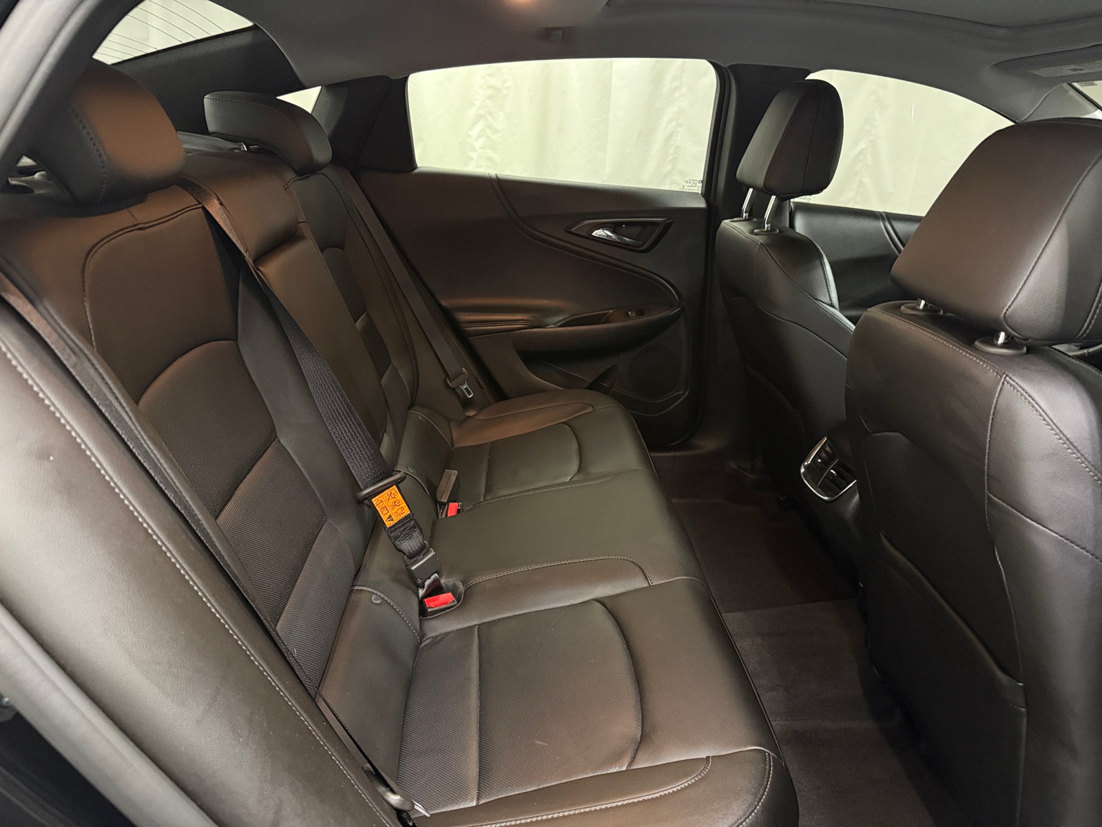 Thumbnail: 2018 Chevrolet Malibu - 5