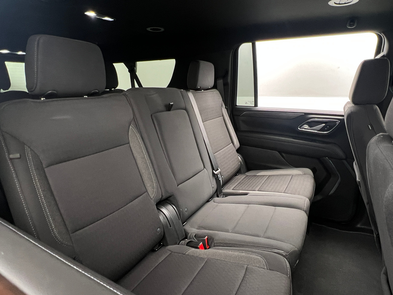 Thumbnail: 2023 Chevrolet Suburban - 6
