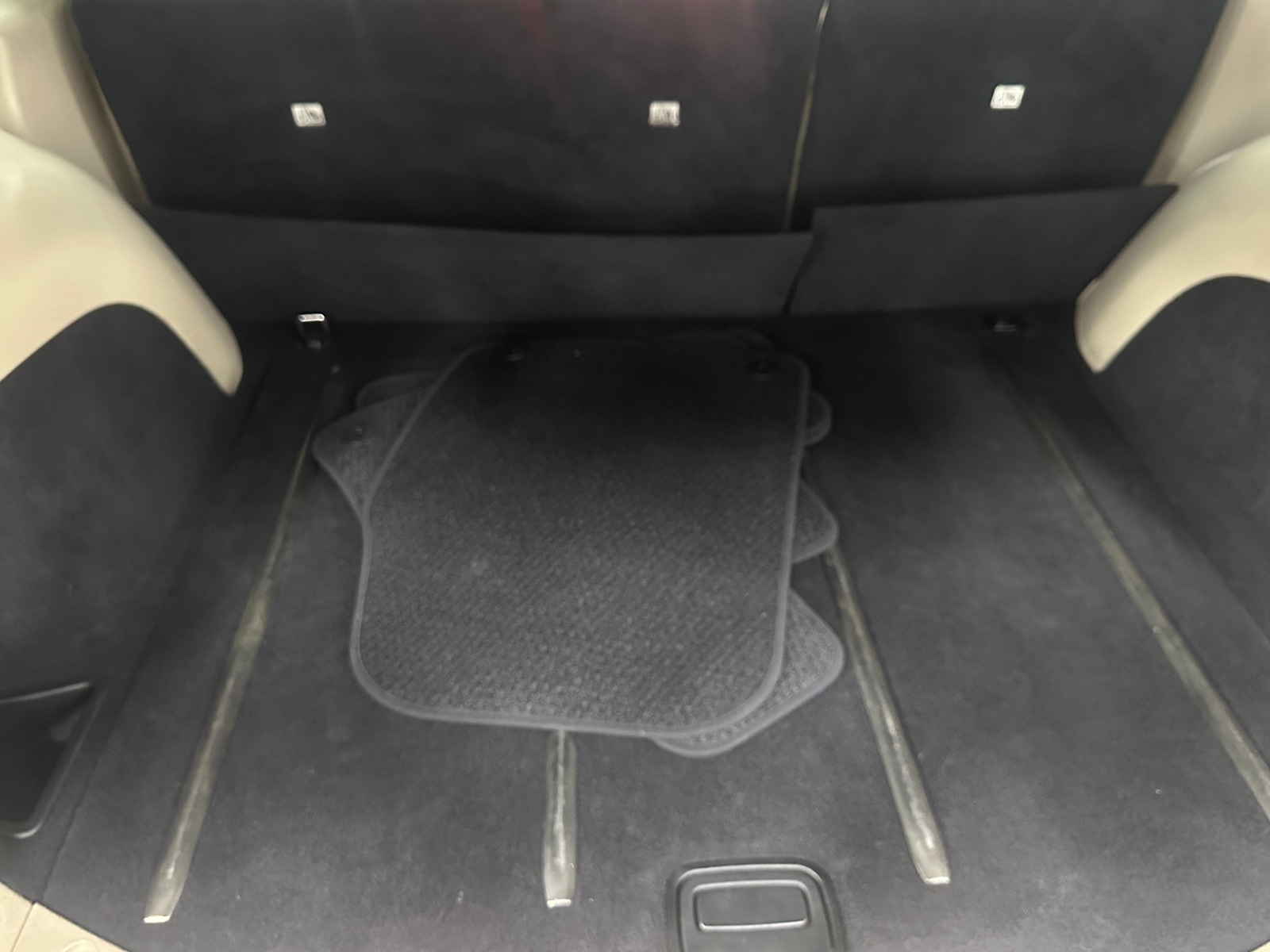 Thumbnail: 2019 Jeep Grand Cherokee - 6